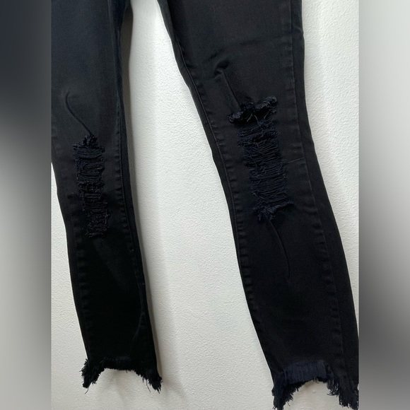 Cello Junior’s Black Jeans Distressed & Ripped w/ Pockets - Picture 2 of 3